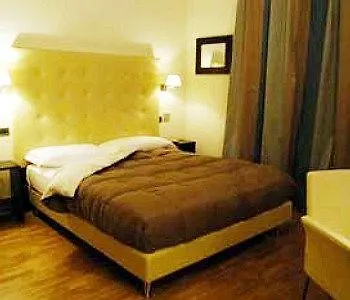 Отель Novecento 3*