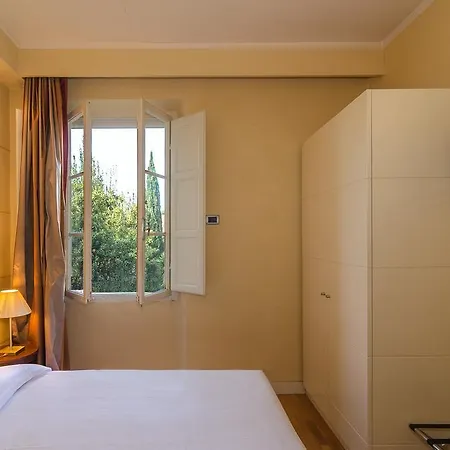 Novecento Hotel 3*