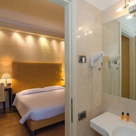 Hotel Novecento 3*