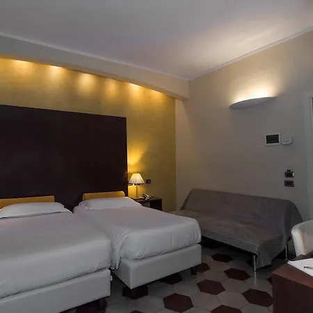 Hotel Novecento 3*